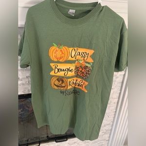 NEW Classy Bougie Ratchet Boutique Tee